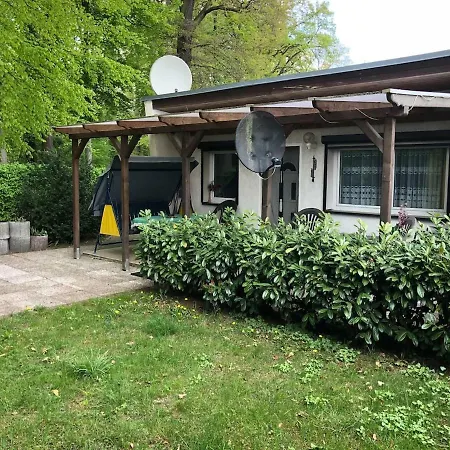 Ferienhaus * 네우루핀